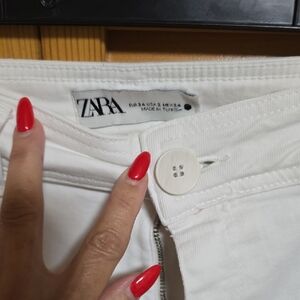 Zara Women's Crisp White Jeans